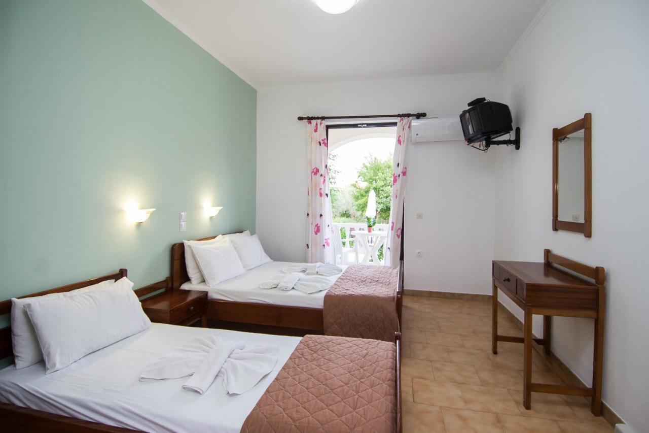 Leonidas Aparthotel Laganas