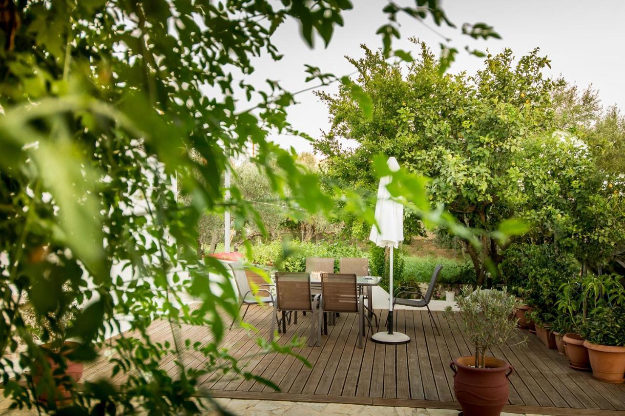 Aparthotel Leonidas *