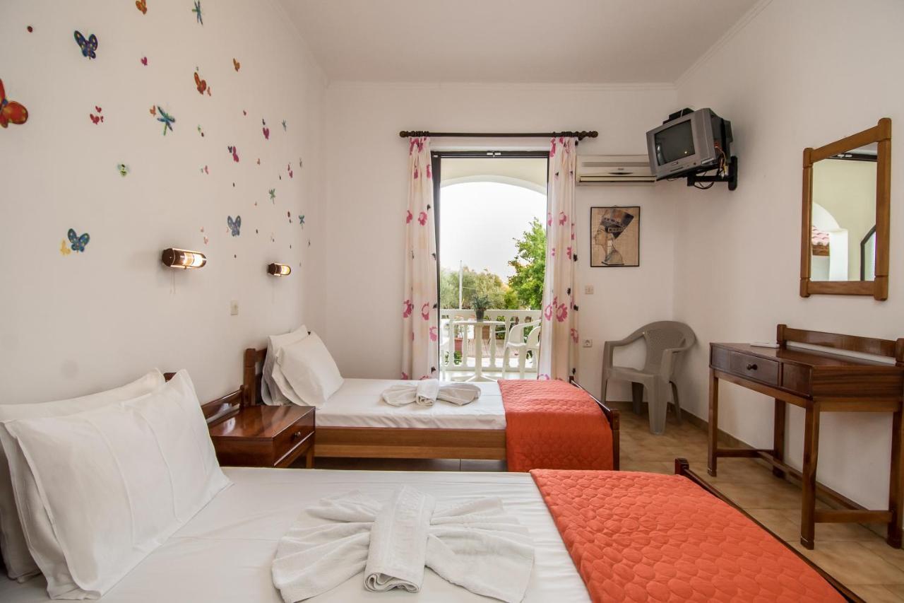 Aparthotel Leonidas